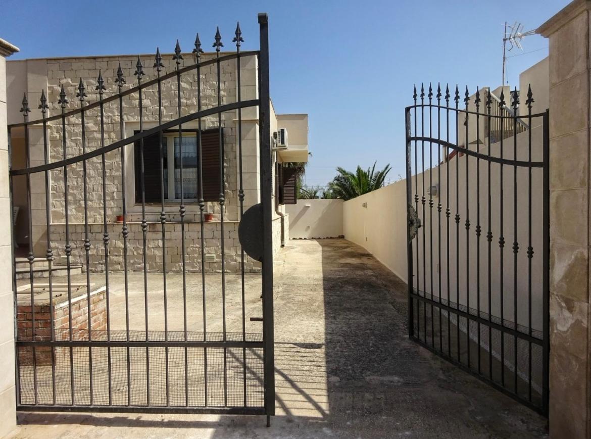 La Pietra Bianca Villa Portopalo Di Capo Passero Exterior photo