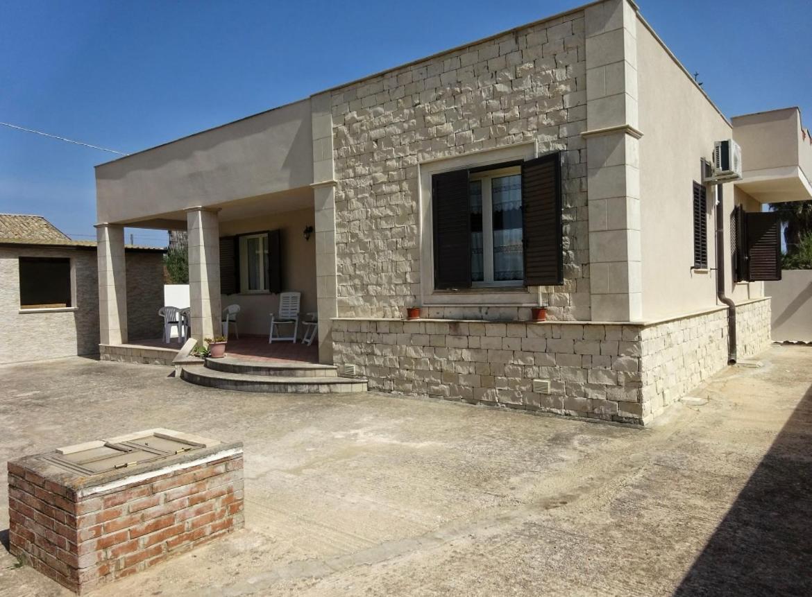 La Pietra Bianca Villa Portopalo Di Capo Passero Exterior photo